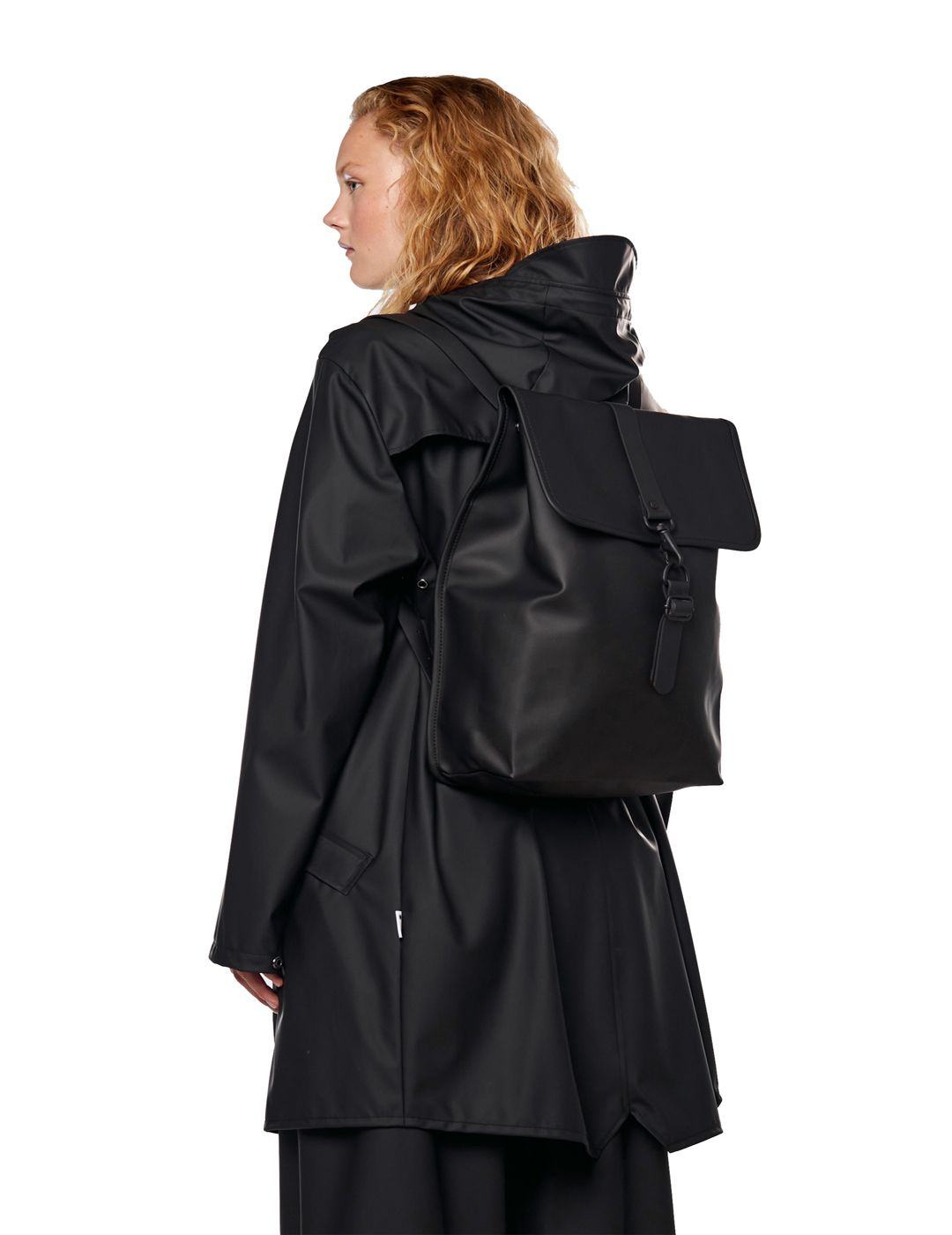 Mochila Rains Rucksack Unisex 13400 Black