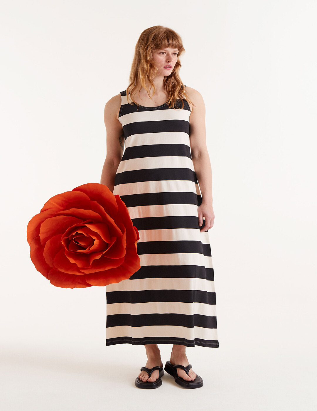 Vestido Compañía Fantástica Largo Rayas Negras