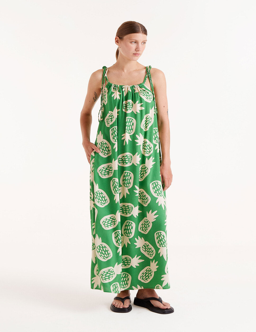 Vestido Compañía Fantástica Largo Estampado Ananas