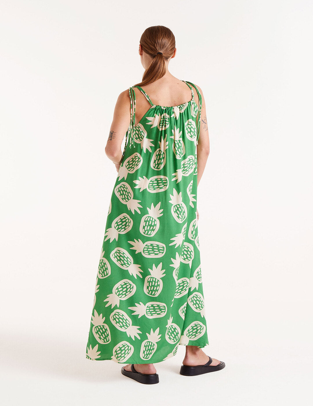 Vestido Compañía Fantástica Largo Estampado Ananas