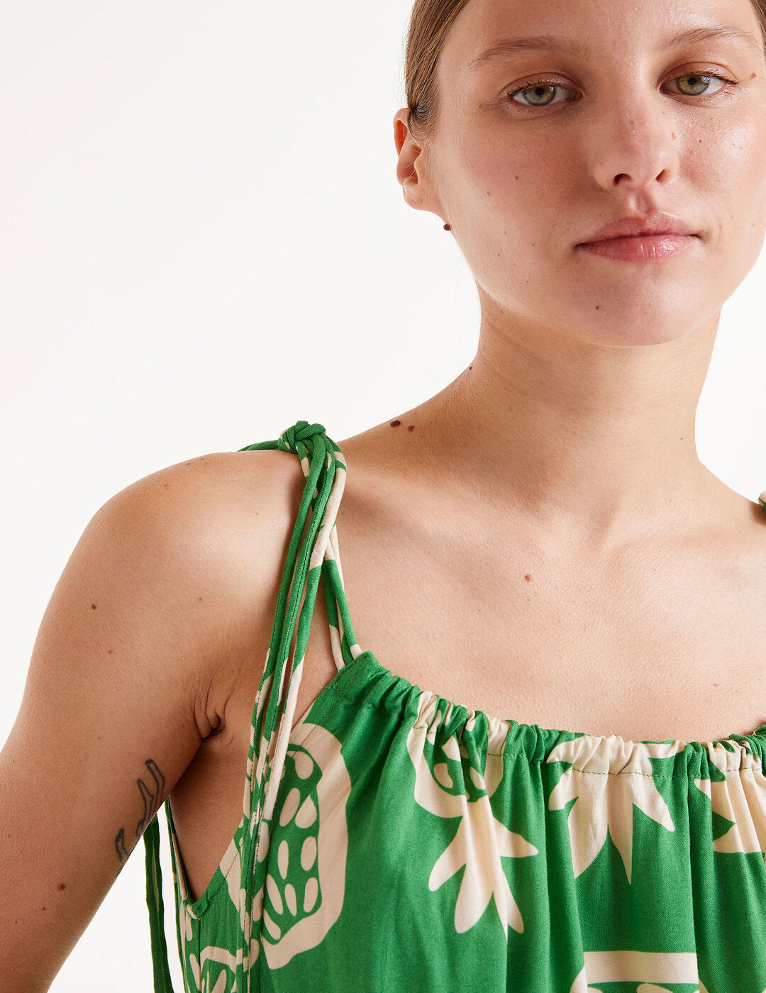 Vestido Compañía Fantástica Largo Estampado Ananas