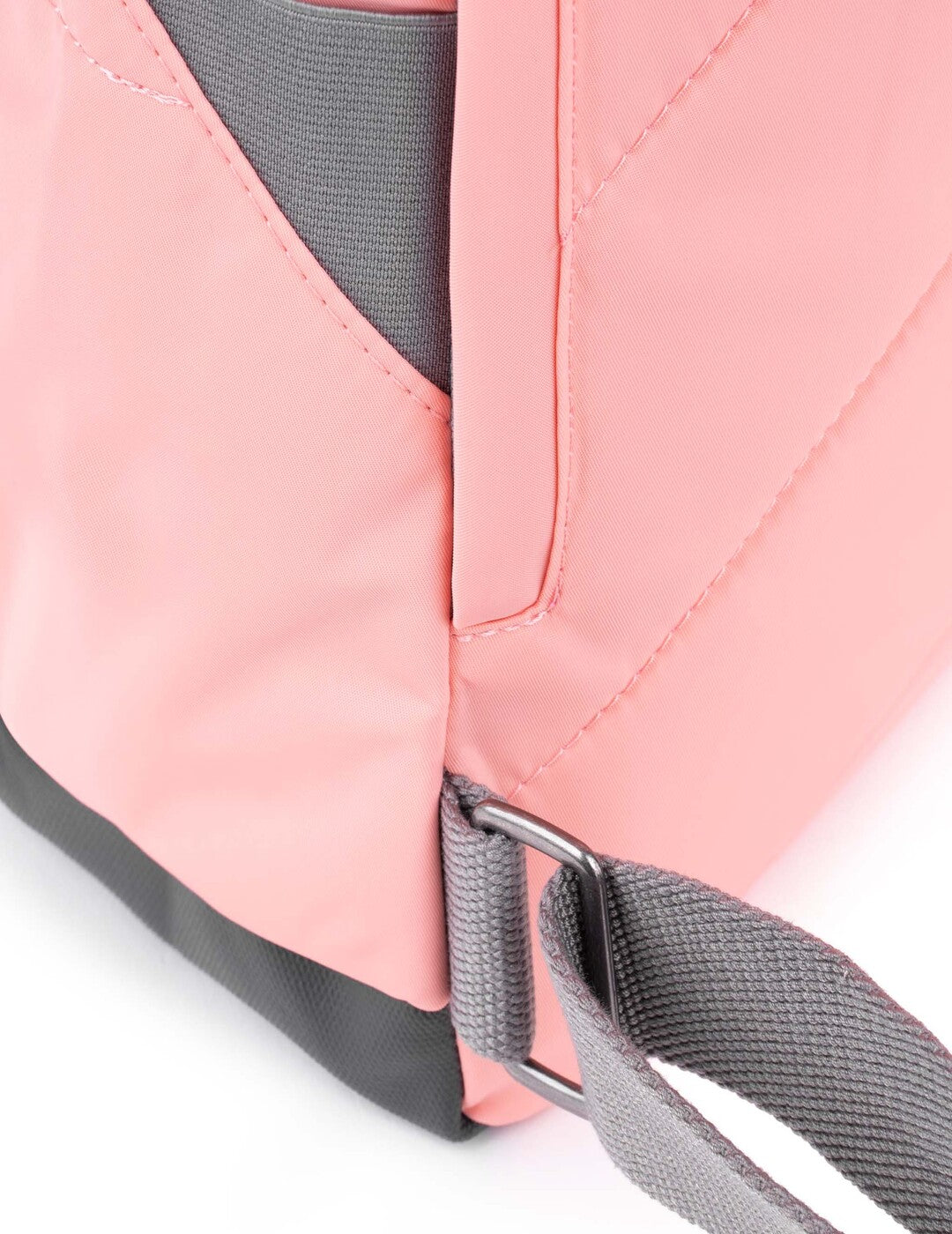Mochila Roka Canfield B M Recycled Nylon Punch
