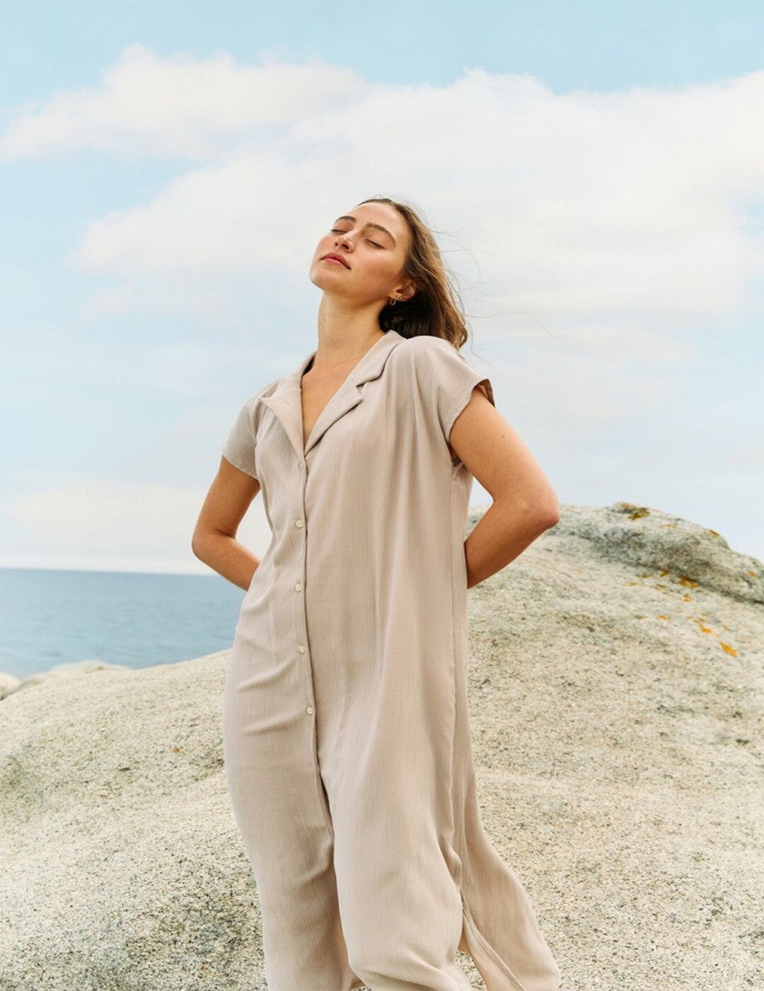 Vestido Mus&Bombon Manga Corta Beige