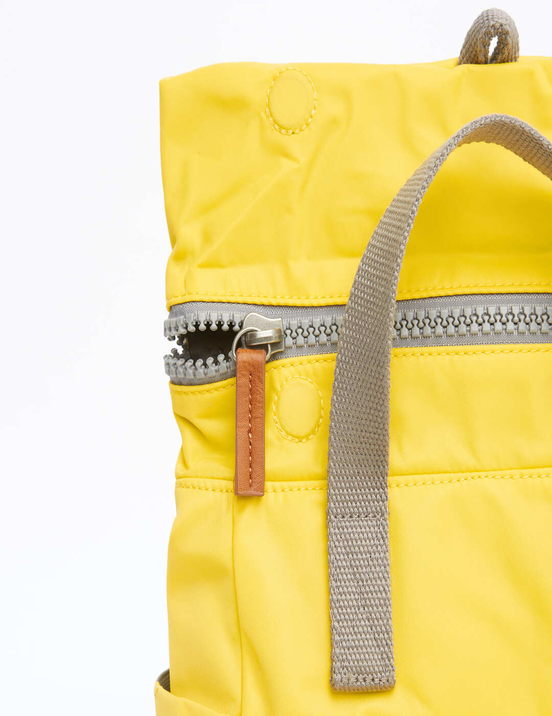 Mochila Roka Canfield B Nylon Reciclado Lemon