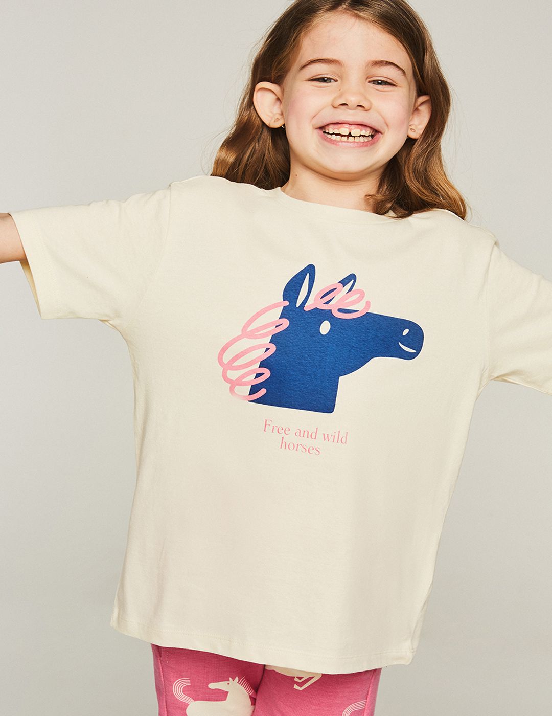 Camiseta Compañía Fantástica Unisex Estampado De Caballos